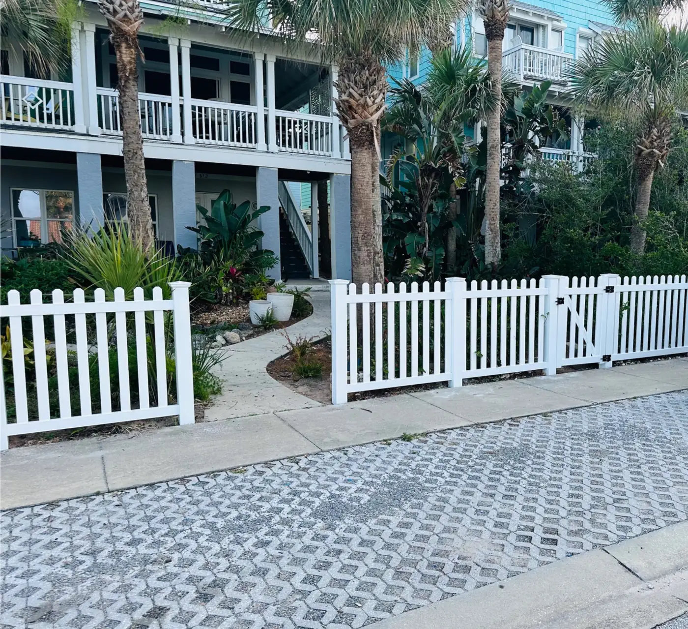 White decorative vinyl fence
