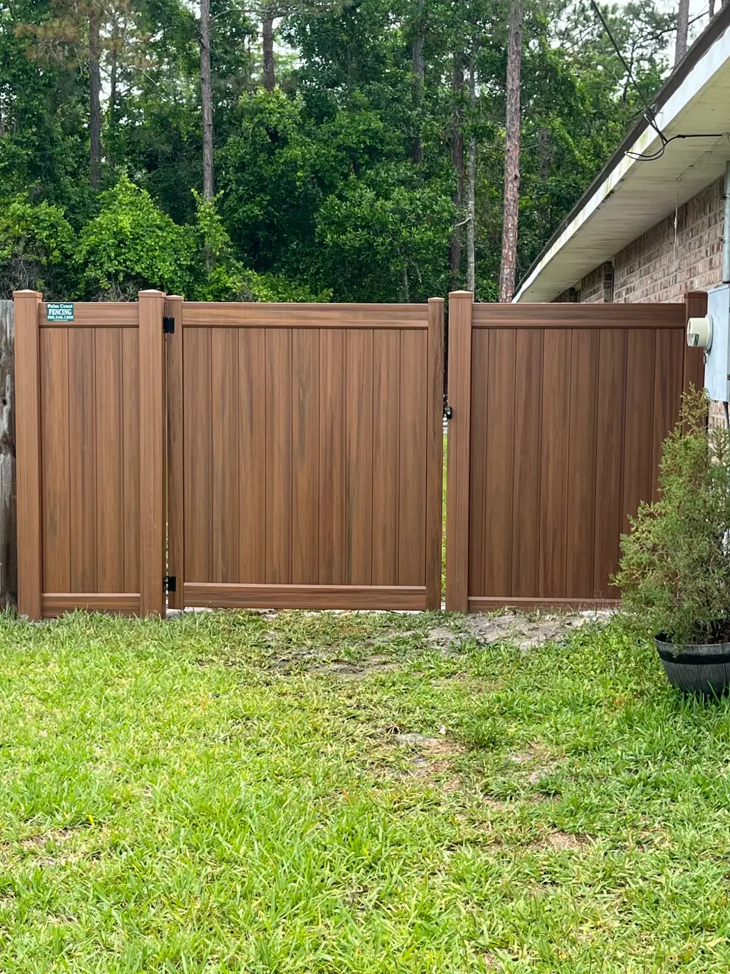 Mocha vinyl privacy fence gate